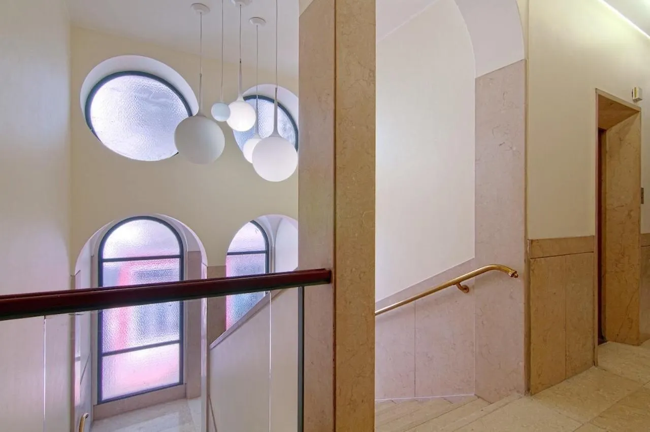 Contempora Apartments - Cavallotti 13 - B12A Milan 0*,  Italy