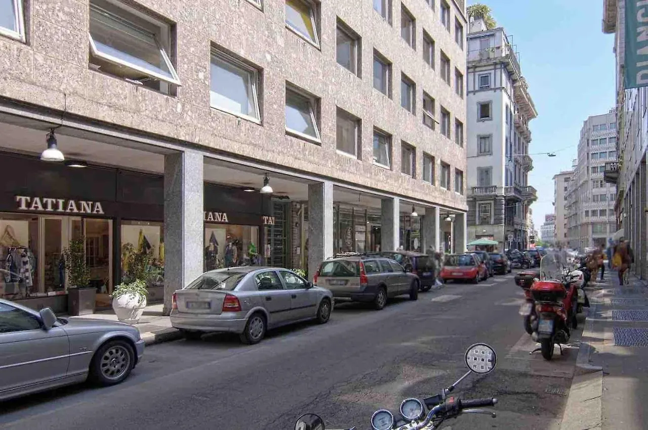 מילאנו Contempora Apartments - Cavallotti 13 - B12A 0*,  איטליה
